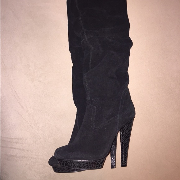 Thigh high boots - Picture 1 of 4
