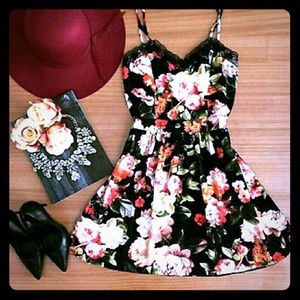 Sexy floral cocktail mini dress