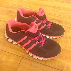 Adidas sneakers hot pink