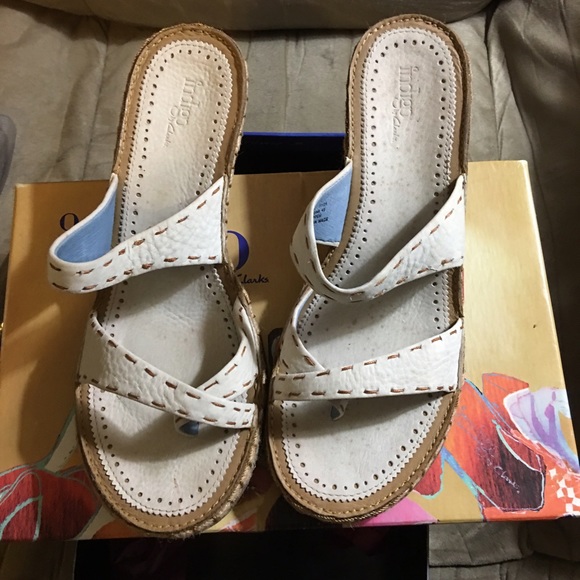 Clarks 9M Sandals