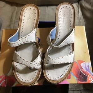 Clarks 9M Sandals