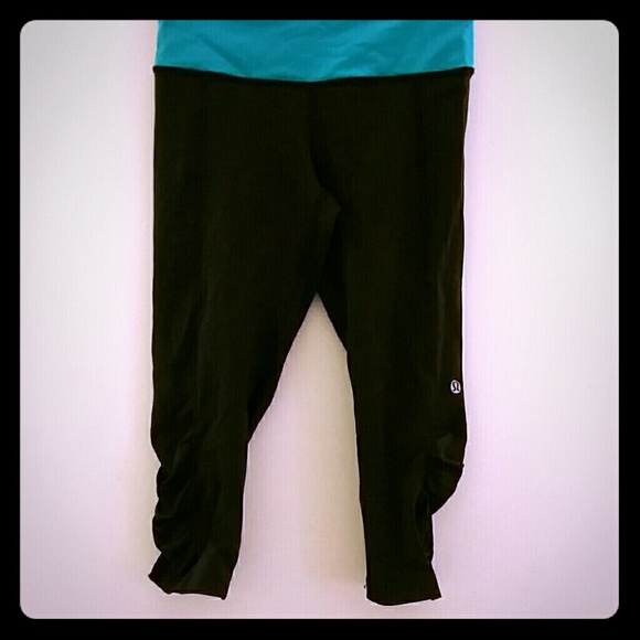 Lulu lemon yoga pants