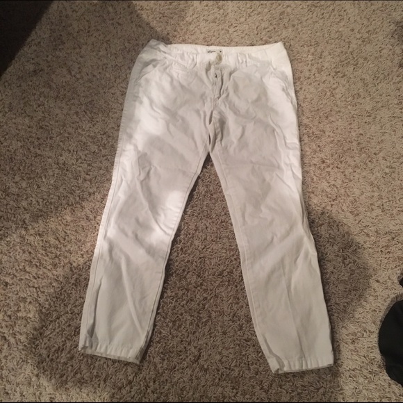 American Eagle Slouchy Capri Pant