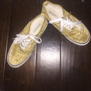 Divided Velvet Vans by H&M