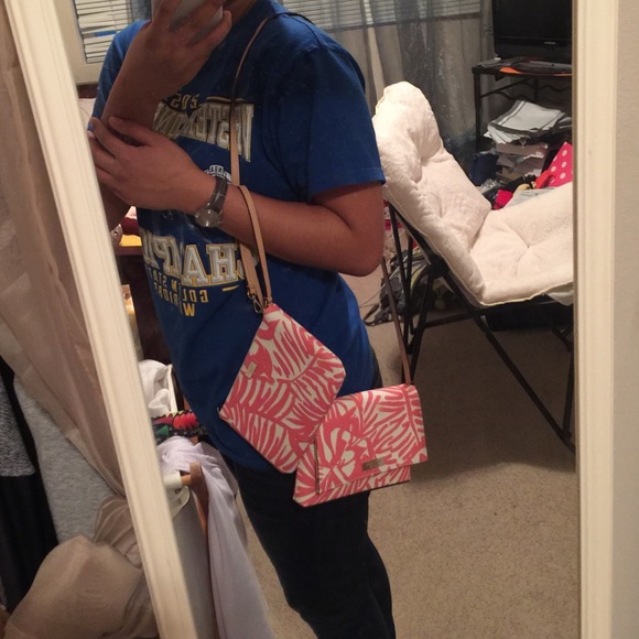 Kate Spade wristlet and crossbody purse - Picture 4 of 4