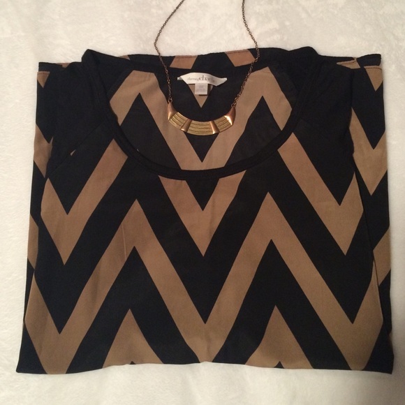 Charming Charlie- Blouse