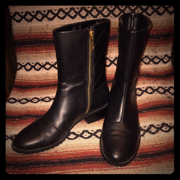 Short Calvin Klein Boots