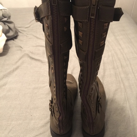 Riding boots. - Picture 3 of 4