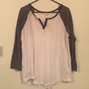 Blue/gray baseball style shirt