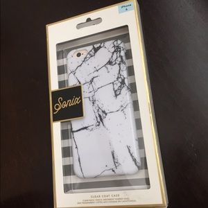 iPhone 6 Marble look phone case.