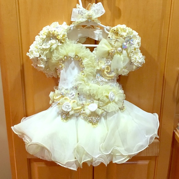 Toddler / child's pageant dress.