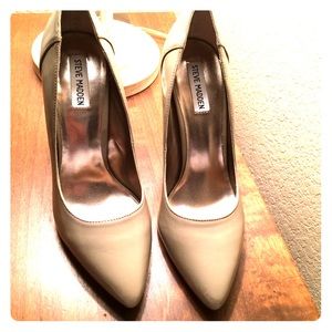 Steve Madden pumps