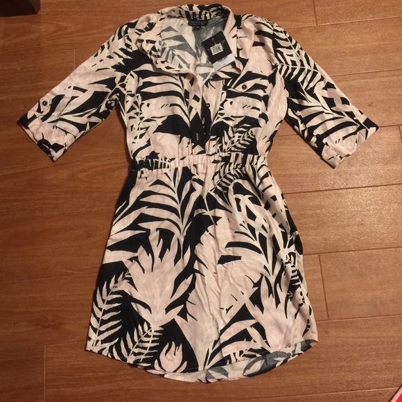 Casual Hawaiian dress