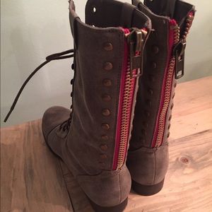 Steve Madden zip up boots with plaid interior