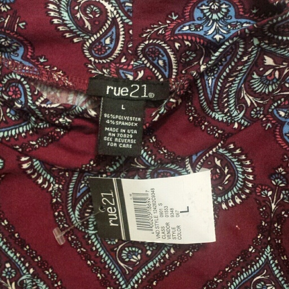 BNWT Sleeveless Fringe - Picture 3 of 3