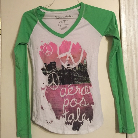 Long-Sleeved Aeropostale Top