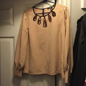 Peach/blush pink key hole detailed blouse