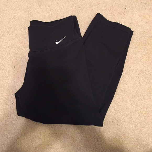 Nike capris