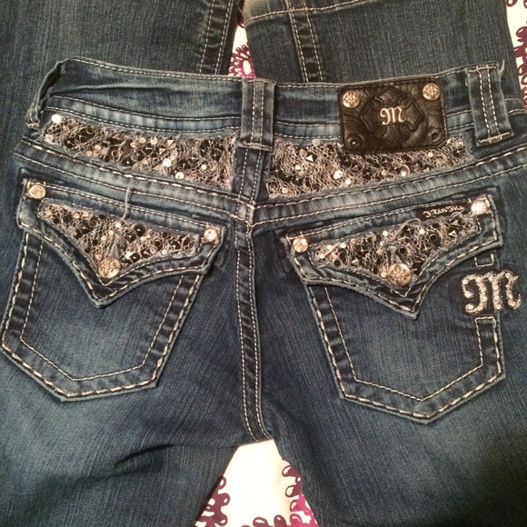 Miss Me Denim - MISS ME JEANS SIZE 28 RHINESTONE