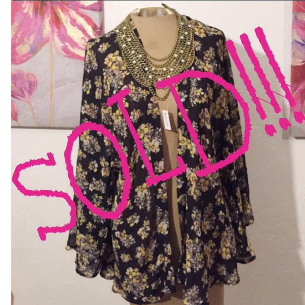 SALE!!! Floral Kimono