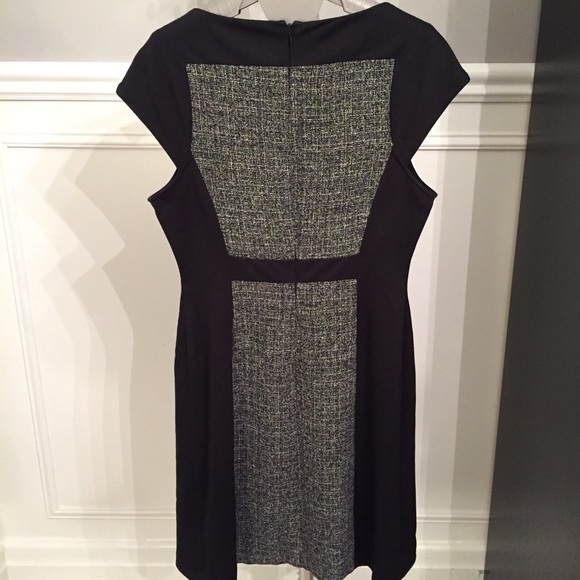 Jones of New York black panel dress size 6 - Picture 2 of 3