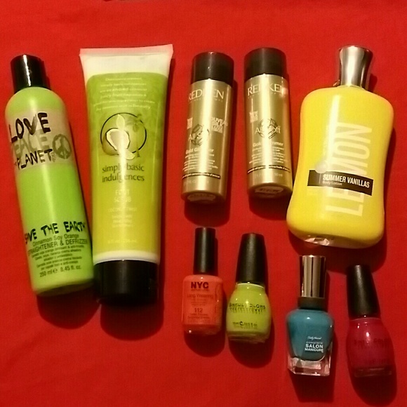 Bundle of 9 beauty items! All for one price!