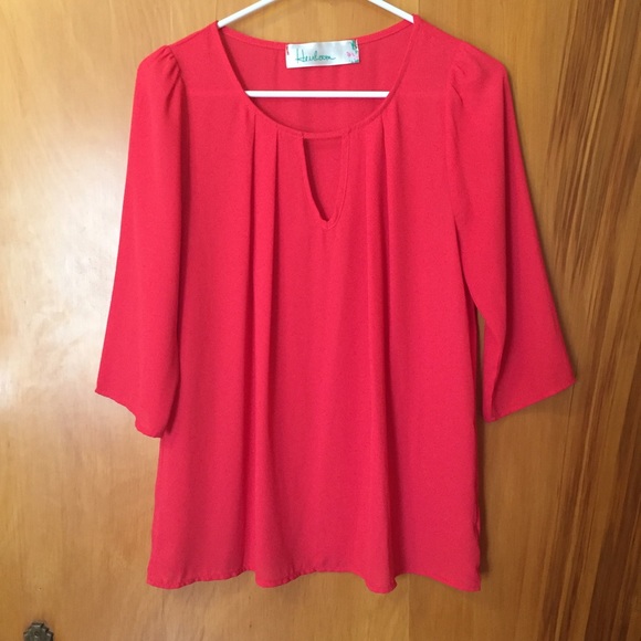 Heirloom Tops - Simple but cute red shirt