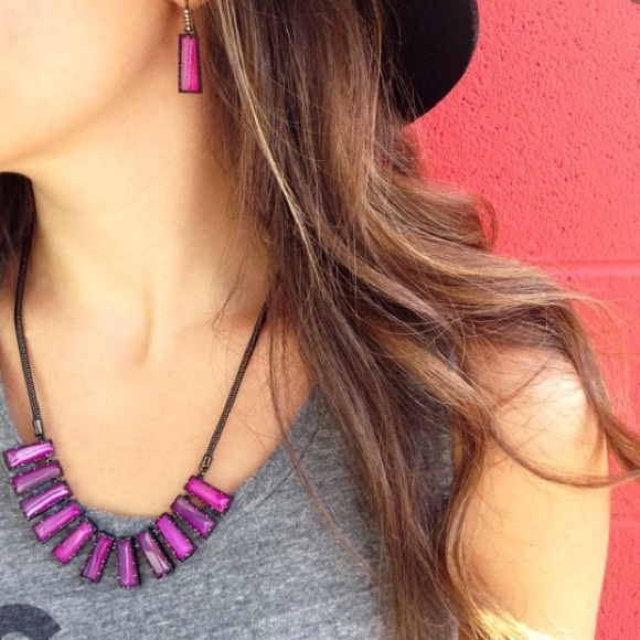 Kendra Scott Jewelry - 🎉Host Pick🎉Kendra Scott angelina bib necklace