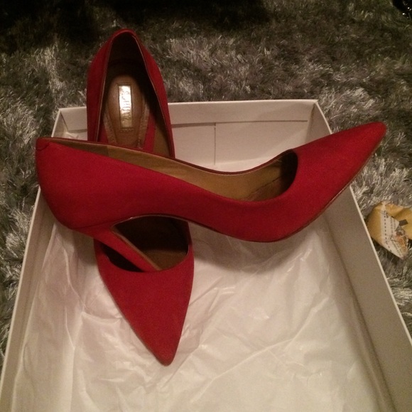 Final price drop ! 👠🔥Gilberta 7.5. Schutz