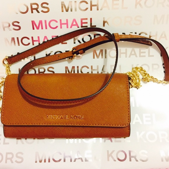 Michael Kors crossbody/wallet 👝👜