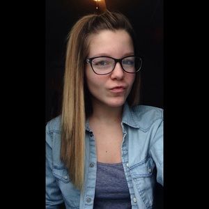 Meet your Posher, Kelsey