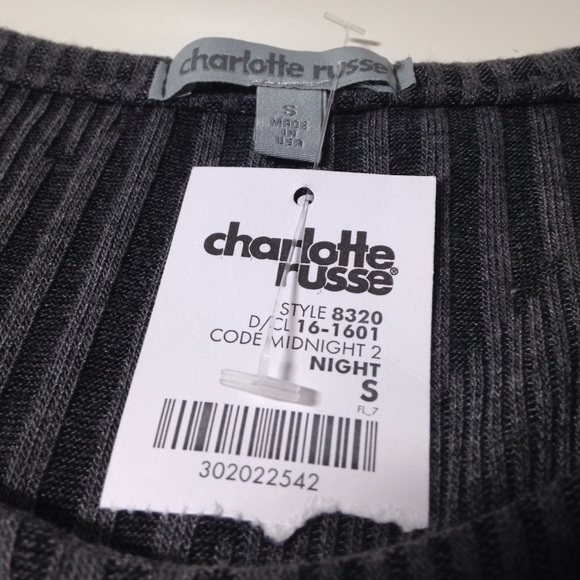 Charlotte Russe Gray Pattern Crop Top - Picture 4 of 4