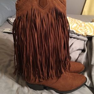 Fringe cowboy boots