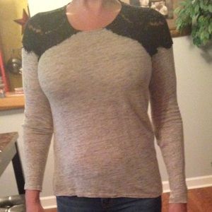 Heather gray T-shirt with black lace shoulders