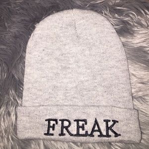 "FREAK" gray beanie