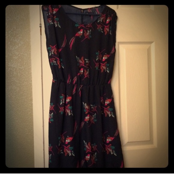 Gap bird dress
