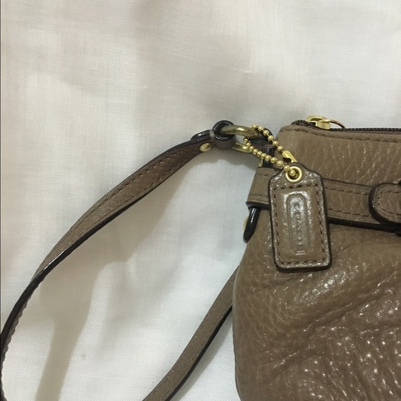 Wristlet - Picture 2 of 4