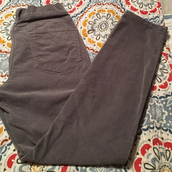 Old Navy gray corduroy skinny jeans - size 12