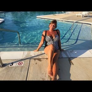 Meet your Posher, Tina