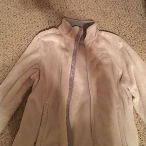 North face fuzzy white jacket