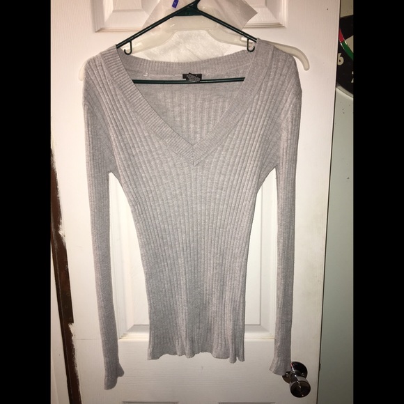 Women's long sleeve sweater