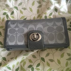Coach wallet