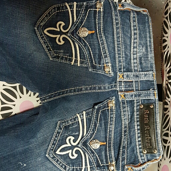 shorts rocks 26 I need 27 - Picture 3 of 3