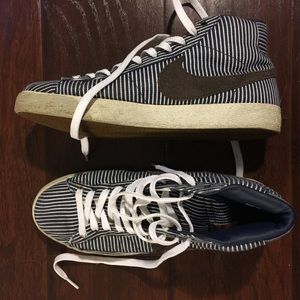 Nike blazer mid