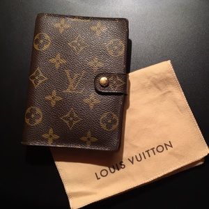 Louis Vuitton Monogram agenda cover
