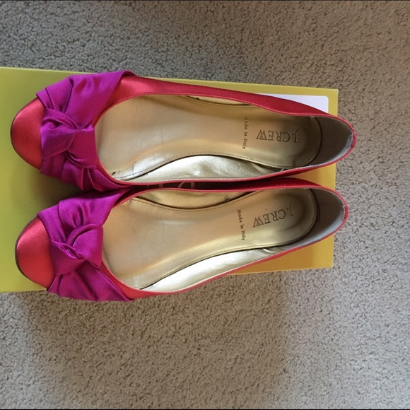 JCrew bow flats in Coral and Pink