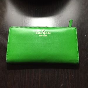 Kate Spade Green Wallet