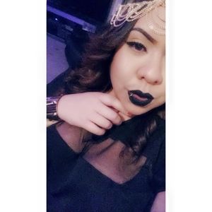 Meet your Posher, Jazanne