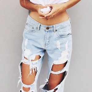 KOREAN STYLENANDA Distressed Jeans