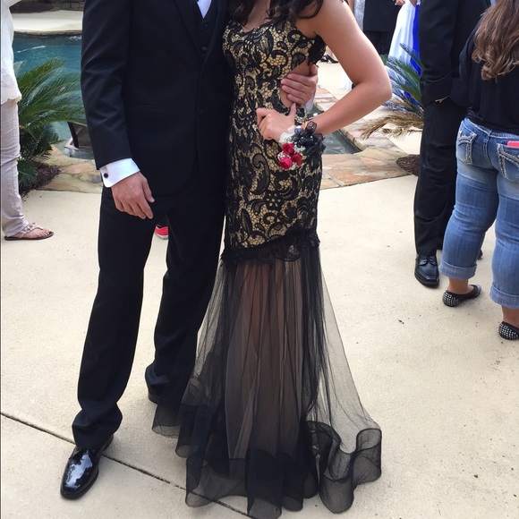 Alyce Paris prom dress - Picture 3 of 4